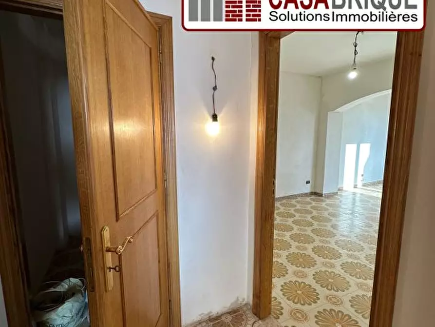 Immagine 10 di Appartamento in vendita  17 a Bagheria