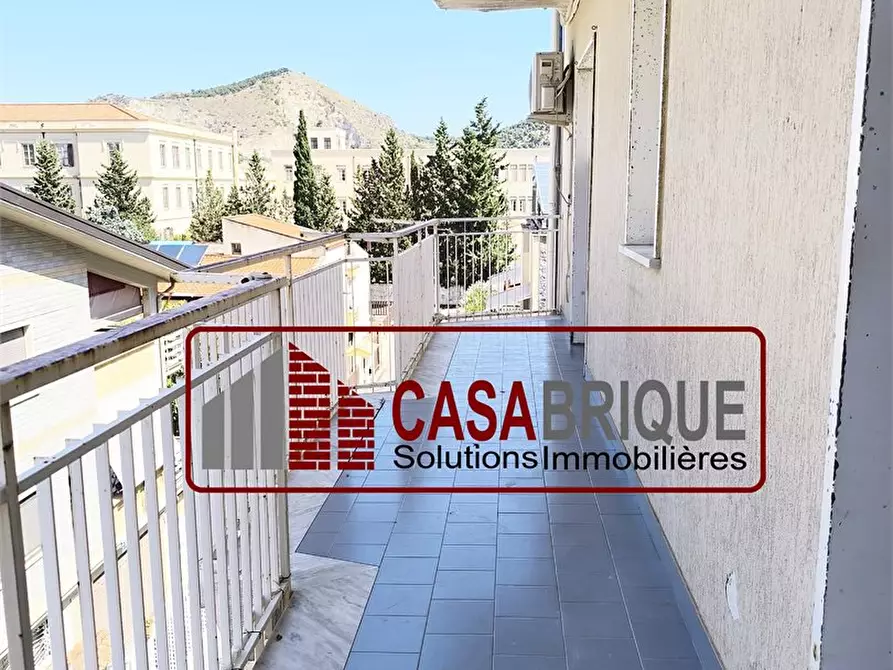 Immagine 1 di Appartamento in vendita  10 a Bagheria