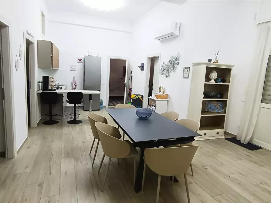 Immagine 1 di Appartamento in vendita  a Bagheria