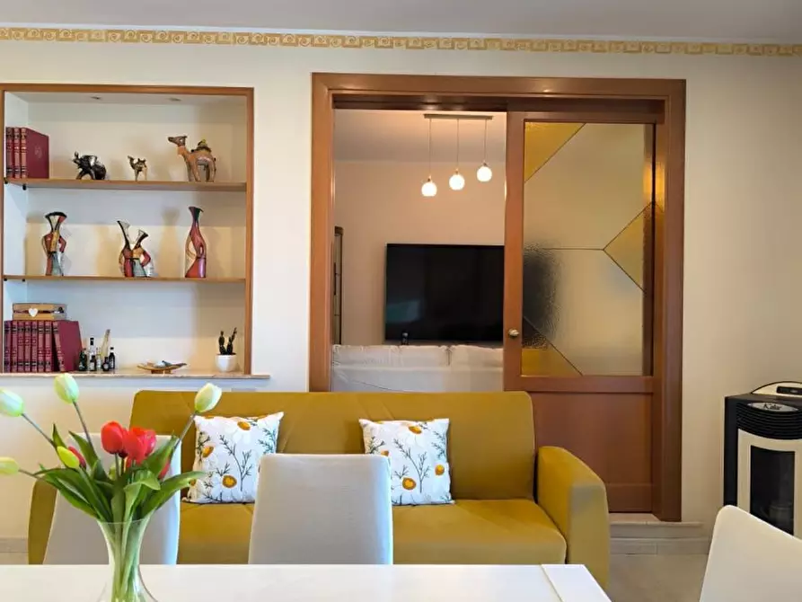 Immagine 1 di Appartamento in vendita  20 a Bagheria