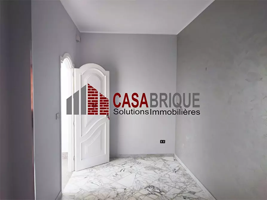 Immagine 4 di Appartamento in vendita  snc a Bagheria
