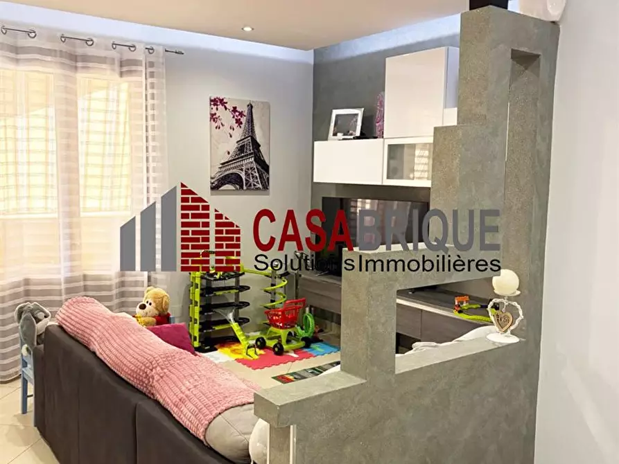 Immagine 5 di Appartamento in vendita  snc a Bagheria