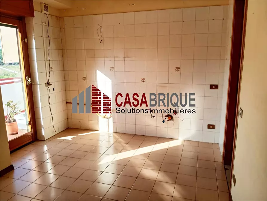Immagine 10 di Appartamento in vendita  snc a Bagheria