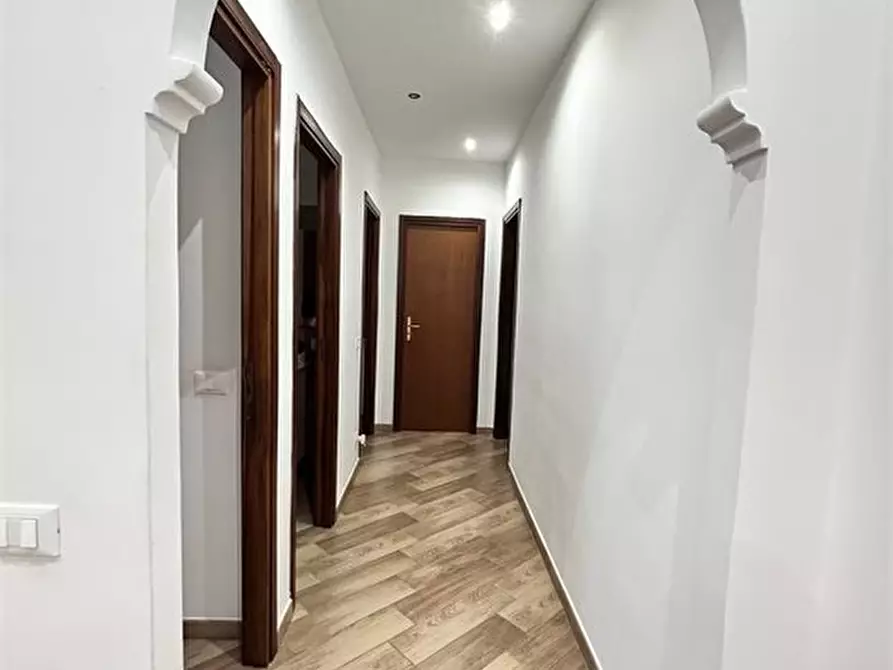 Immagine 5 di Appartamento in vendita  a Palermo