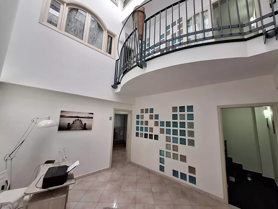 Immagine 1 di Appartamento in vendita  a Terrasini
