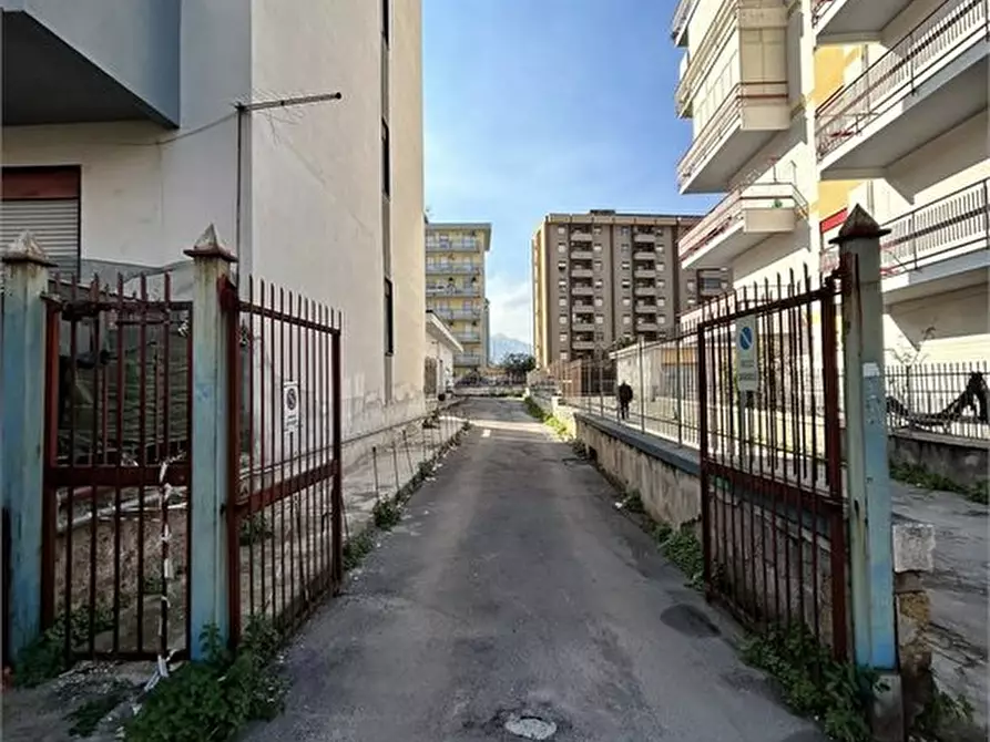 Immagine 4 di Appartamento in vendita  15 a Palermo