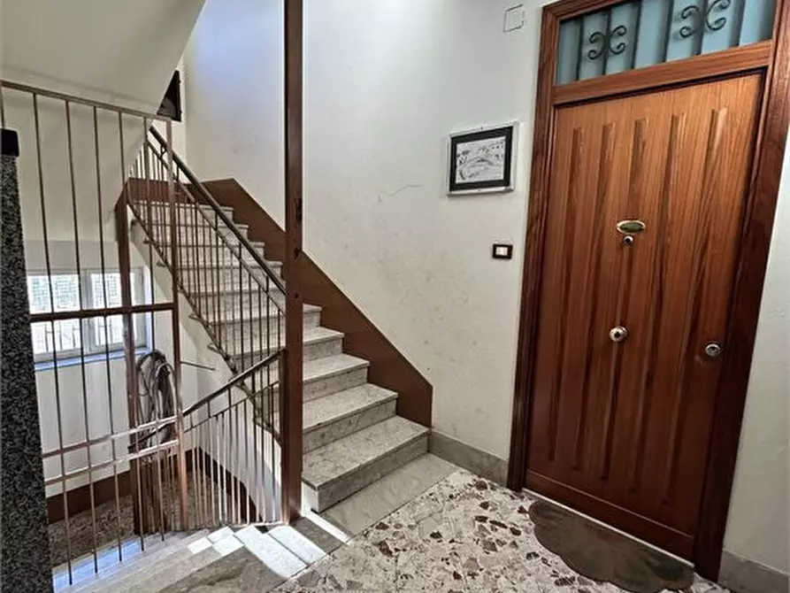 Immagine 6 di Appartamento in vendita  61 a Palermo