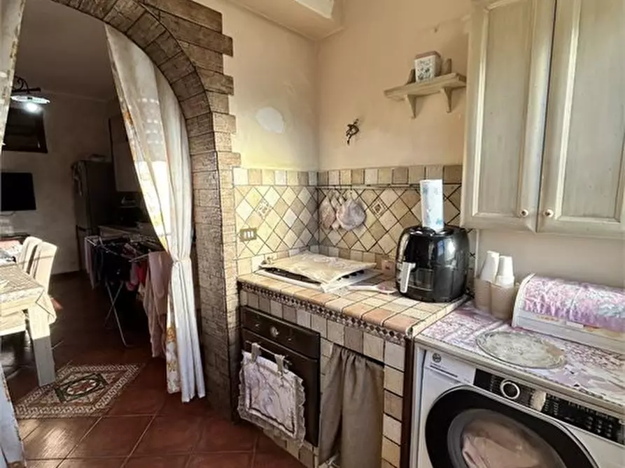 Immagine 10 di Appartamento in vendita  61 a Palermo