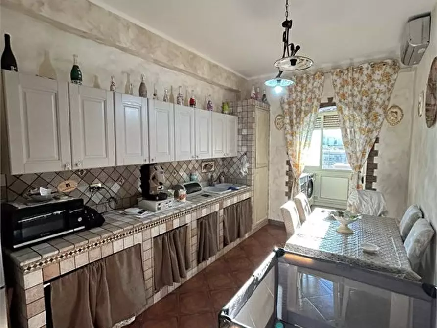 Immagine 9 di Appartamento in vendita  61 a Palermo