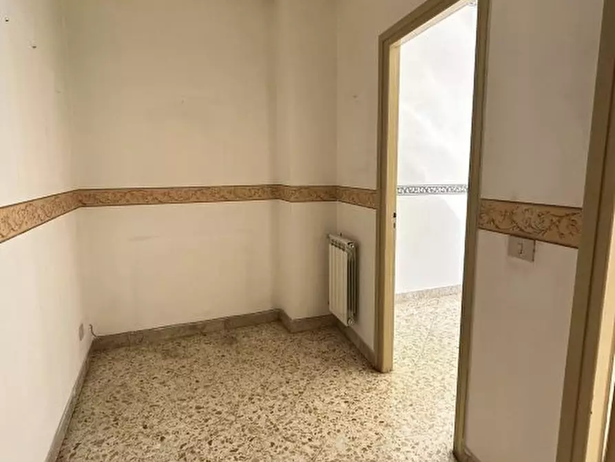 Immagine 4 di Appartamento in vendita  41B a Palermo