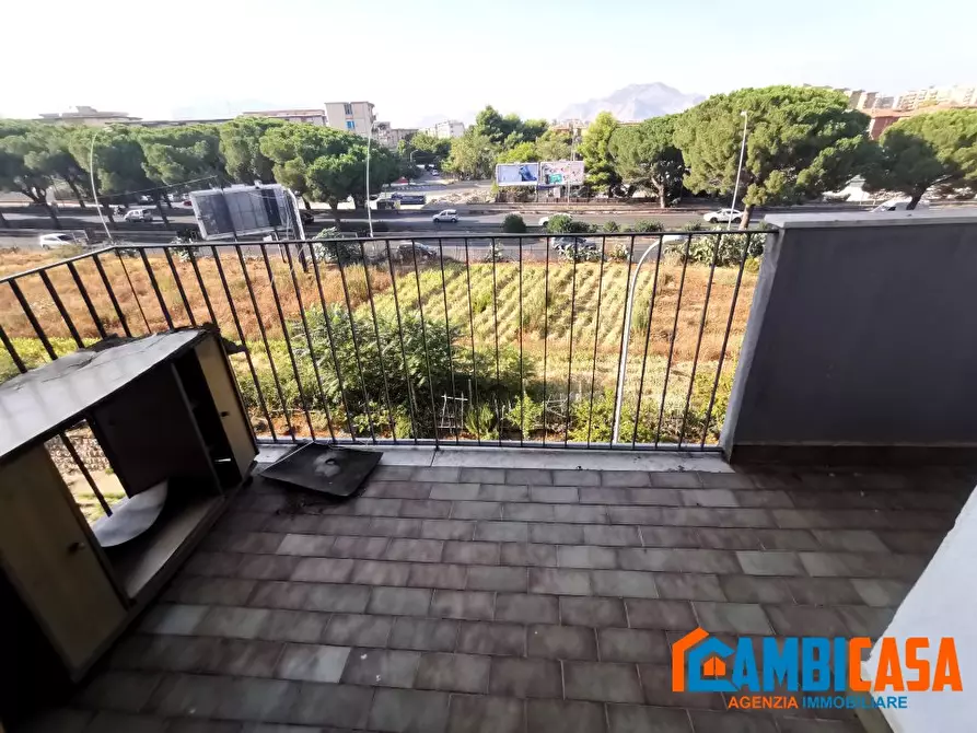 Immagine 5 di Appartamento in vendita  18 a Palermo