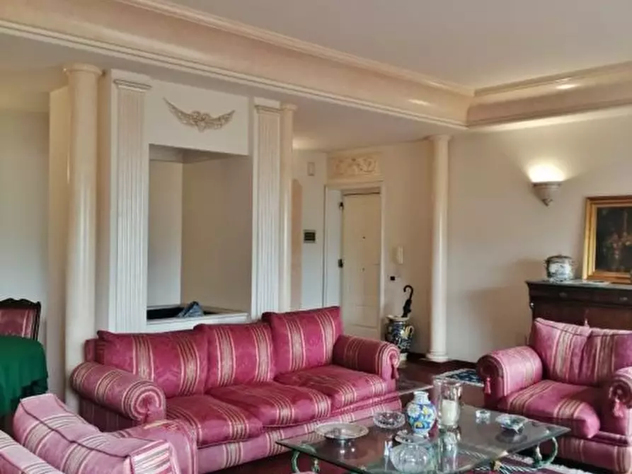 Immagine 6 di Appartamento in vendita  a Palermo