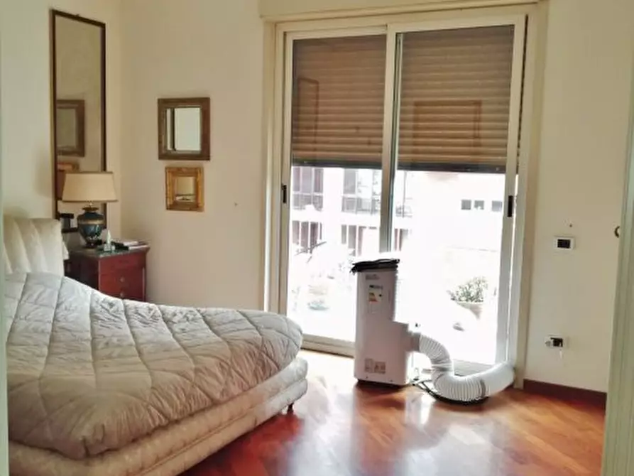 Immagine 9 di Appartamento in vendita  a Palermo