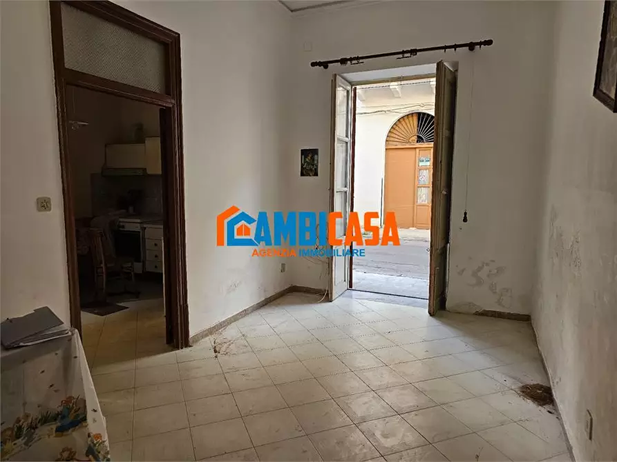 Immagine 4 di Appartamento in vendita  a Partinico