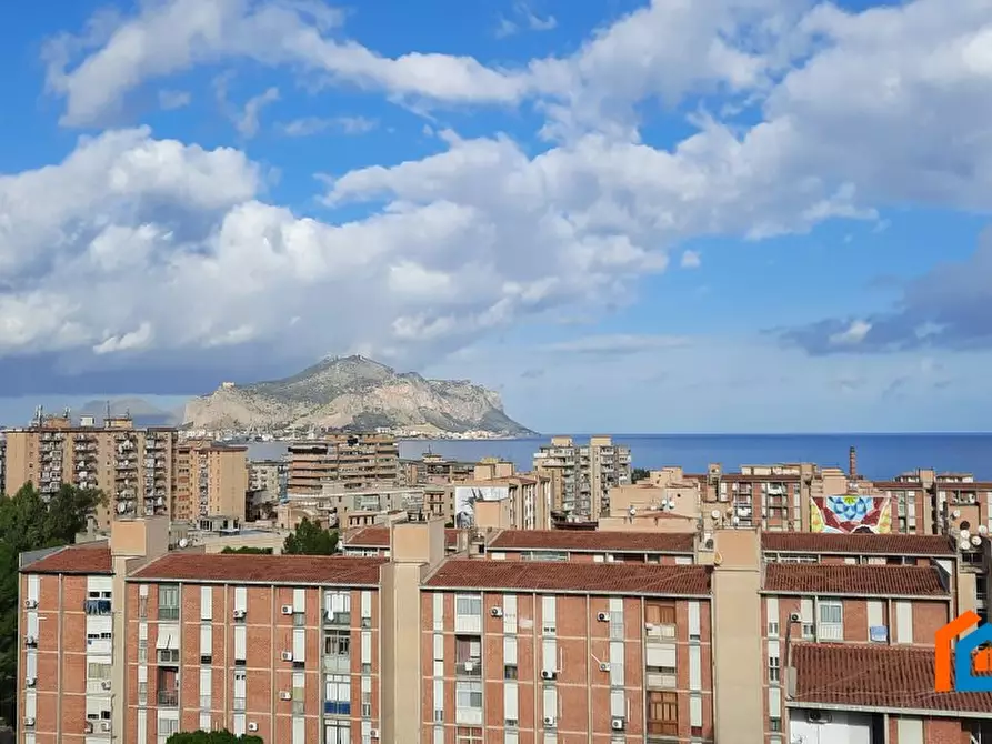Immagine 2 di Appartamento in vendita  a Palermo