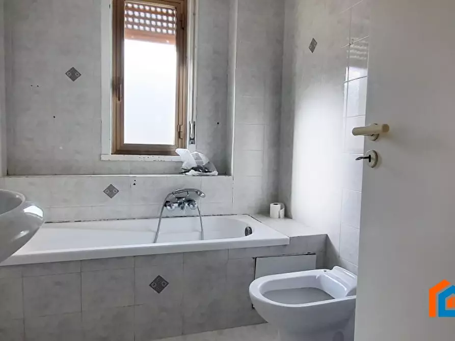 Immagine 10 di Appartamento in vendita  a Palermo