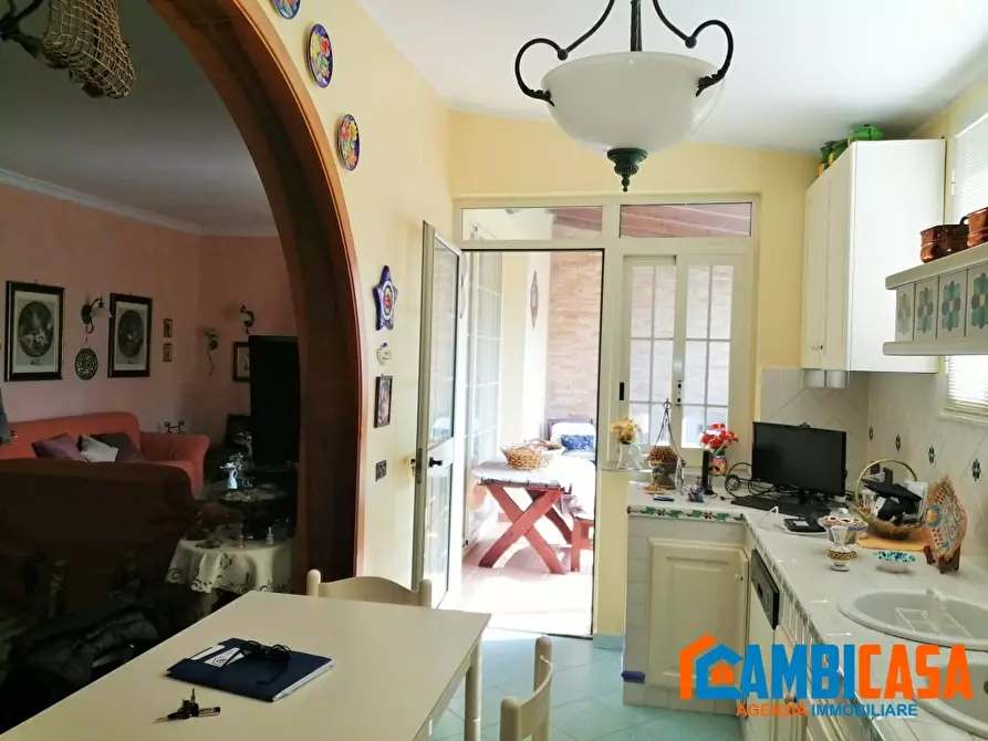 Immagine 9 di Appartamento in vendita  a Capaci