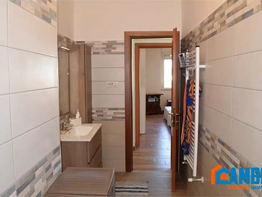 Immagine 8 di Appartamento in vendita  100 a Palermo