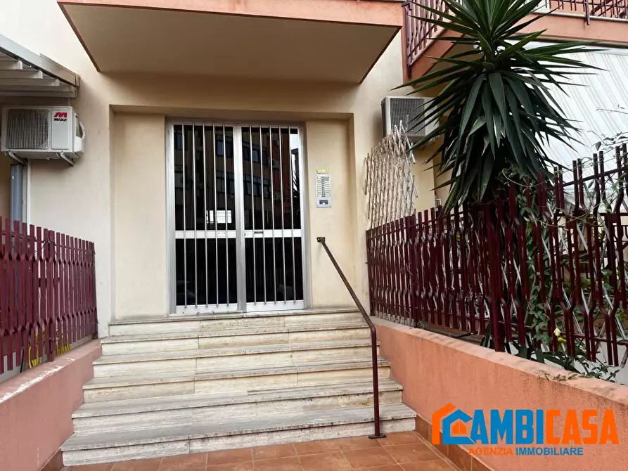 Immagine 2 di Appartamento in vendita  a Palermo