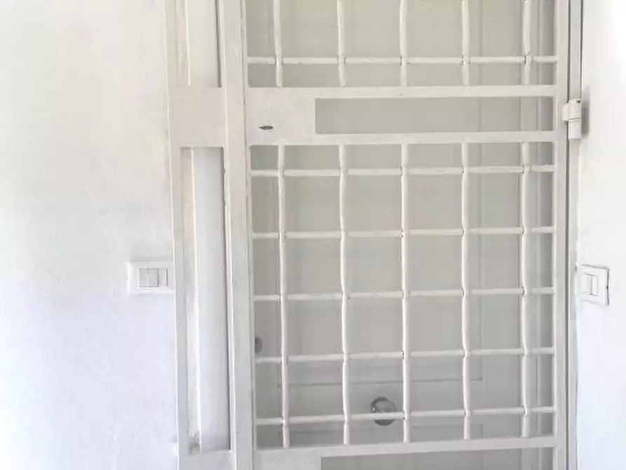 Immagine 10 di Appartamento in vendita  44 a Palermo