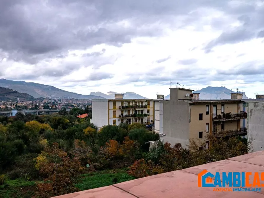Immagine 10 di Appartamento in vendita  a Palermo