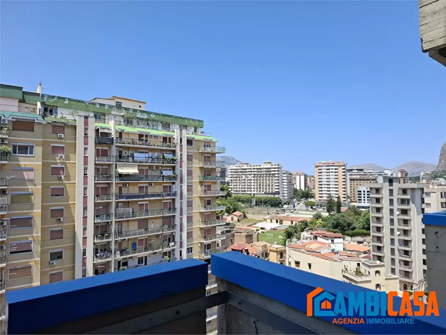 Immagine 8 di Appartamento in vendita  a Palermo