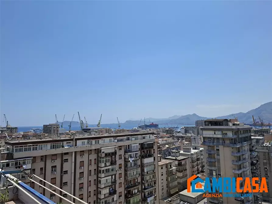 Immagine 3 di Appartamento in vendita  163 a Palermo