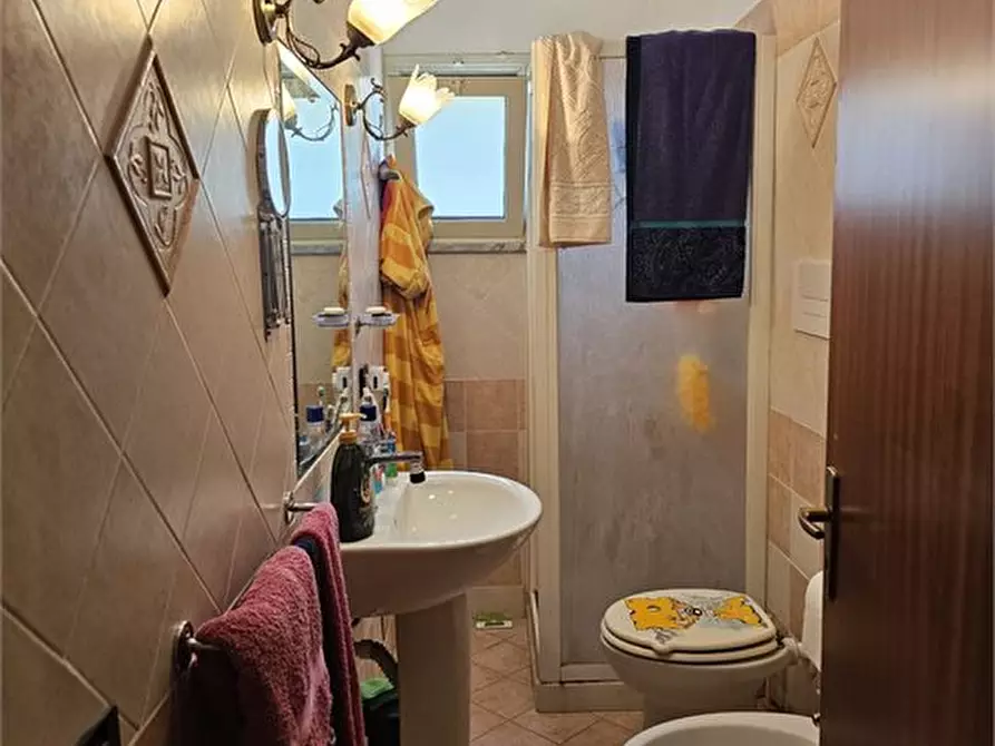 Immagine 4 di Appartamento in vendita  15 a Palermo