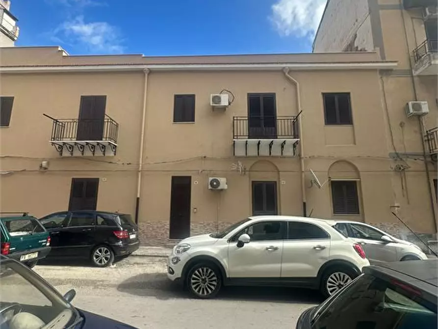 Immagine 1 di Appartamento in vendita  a Palermo