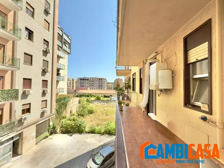 Immagine 4 di Appartamento in vendita  a Palermo