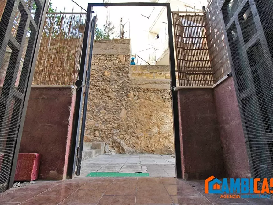 Immagine 8 di Appartamento in vendita  128 a Palermo