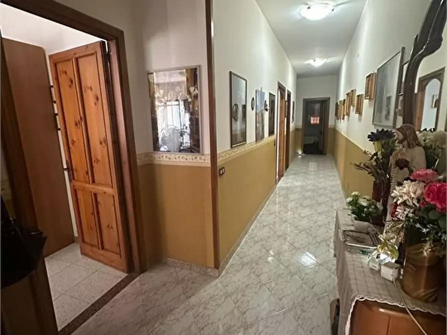 Immagine 7 di Appartamento in vendita  61 a Palermo