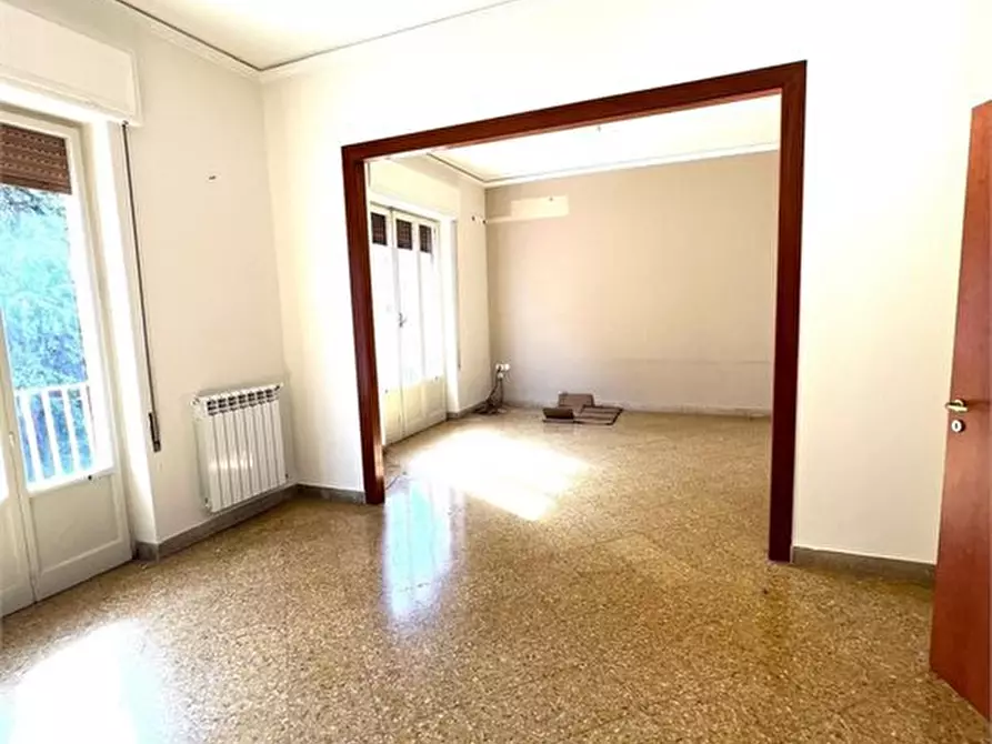 Immagine 6 di Appartamento in vendita  a Palermo