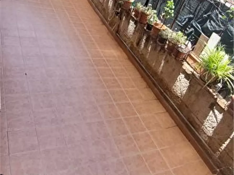 Immagine 10 di Appartamento in vendita  a Palermo