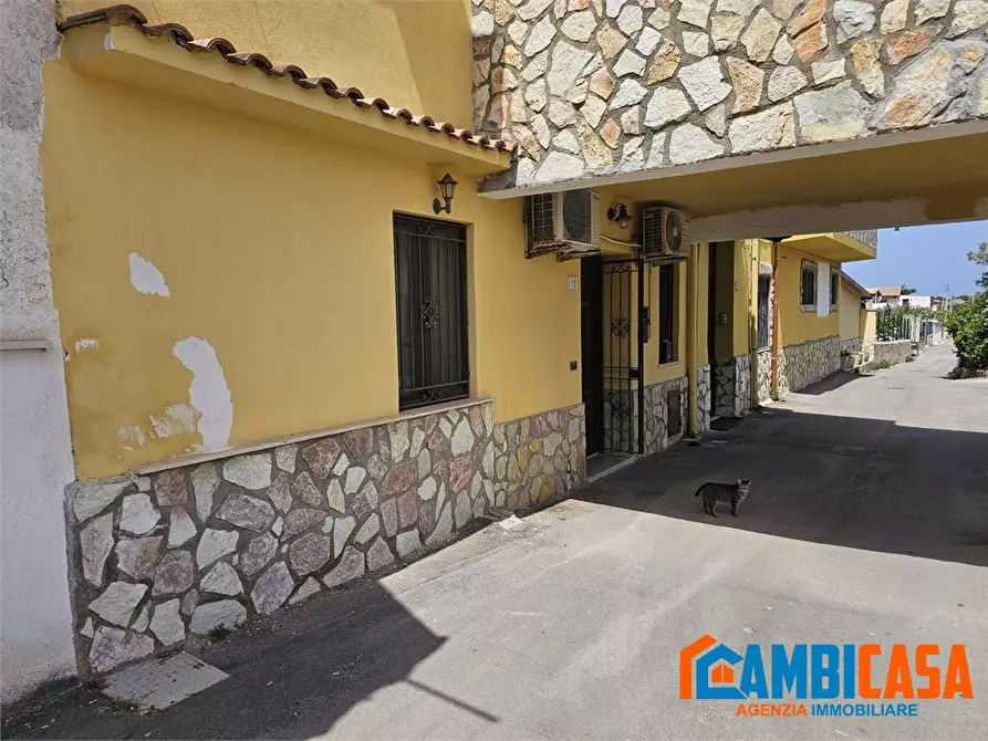 Immagine 10 di Appartamento in vendita  15 a Palermo