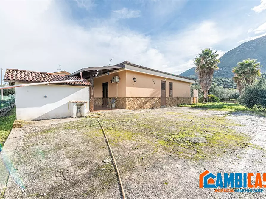 Immagine 9 di Appartamento in vendita  a Palermo