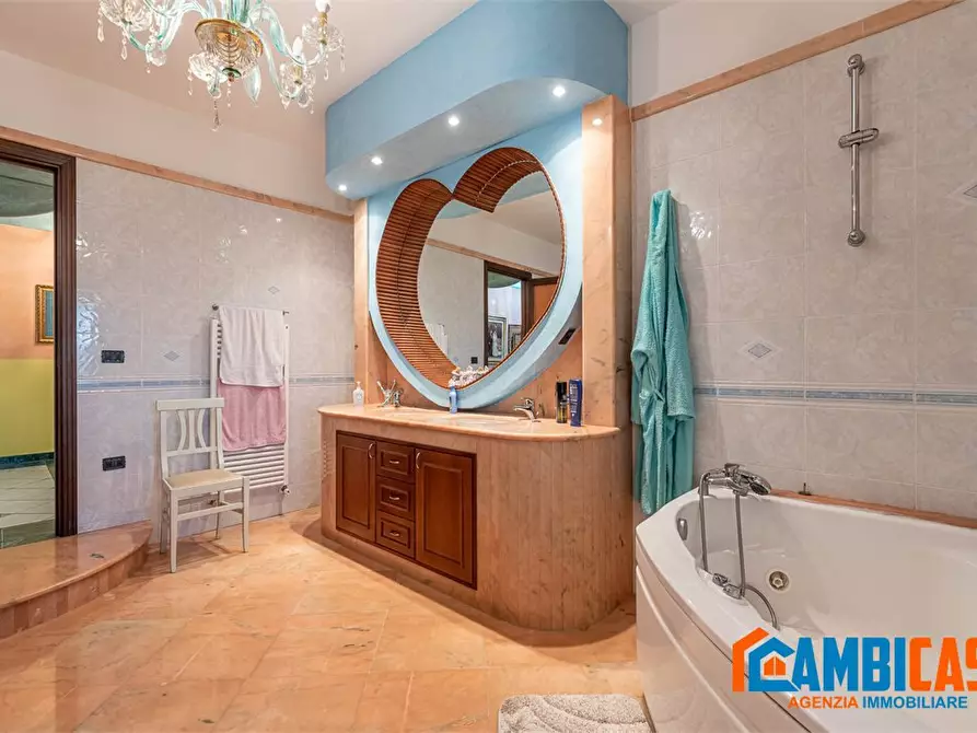 Immagine 10 di Appartamento in vendita  a Palermo