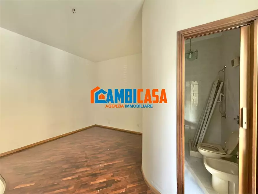 Immagine 3 di Appartamento in vendita  a Palermo