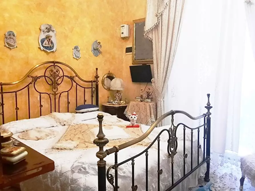 Immagine 2 di Appartamento in vendita  a Palermo