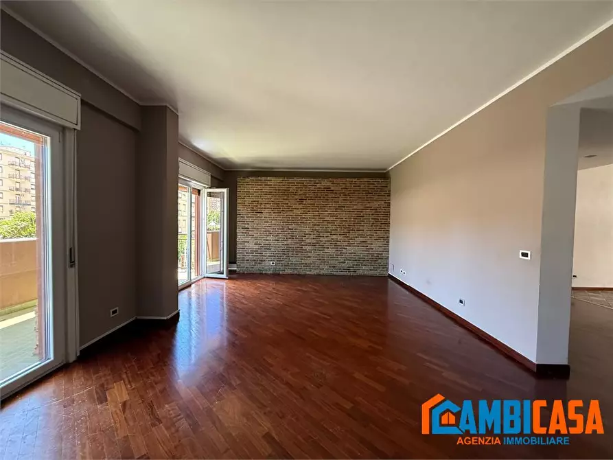 Immagine 2 di Appartamento in vendita  a Palermo