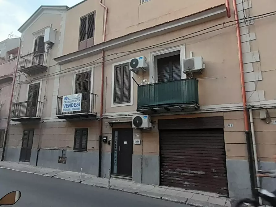 Immagine 1 di Appartamento in vendita  59 a Palermo