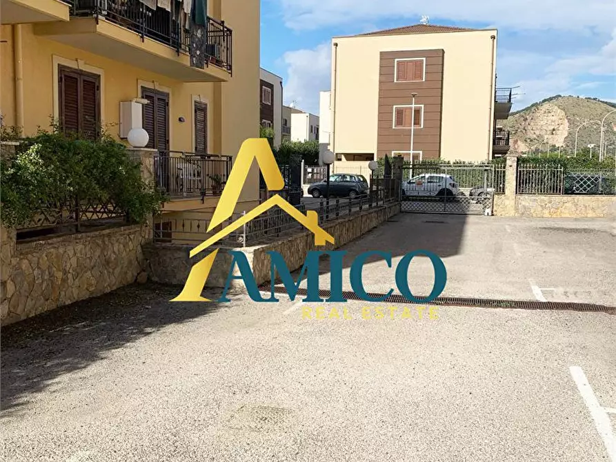 Immagine 2 di Appartamento in vendita  4c a Santa Flavia