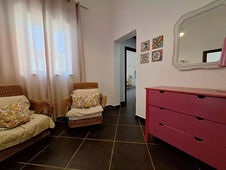 Immagine 10 di Appartamento in vendita  11 a Cinisi