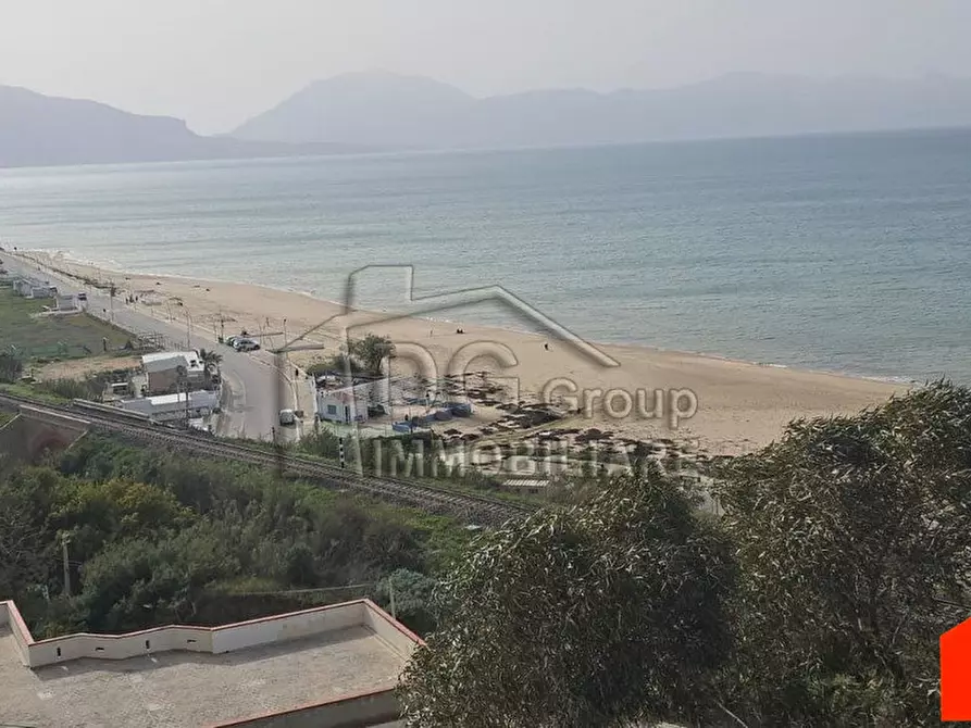 Immagine 6 di Appartamento in vendita  a Balestrate