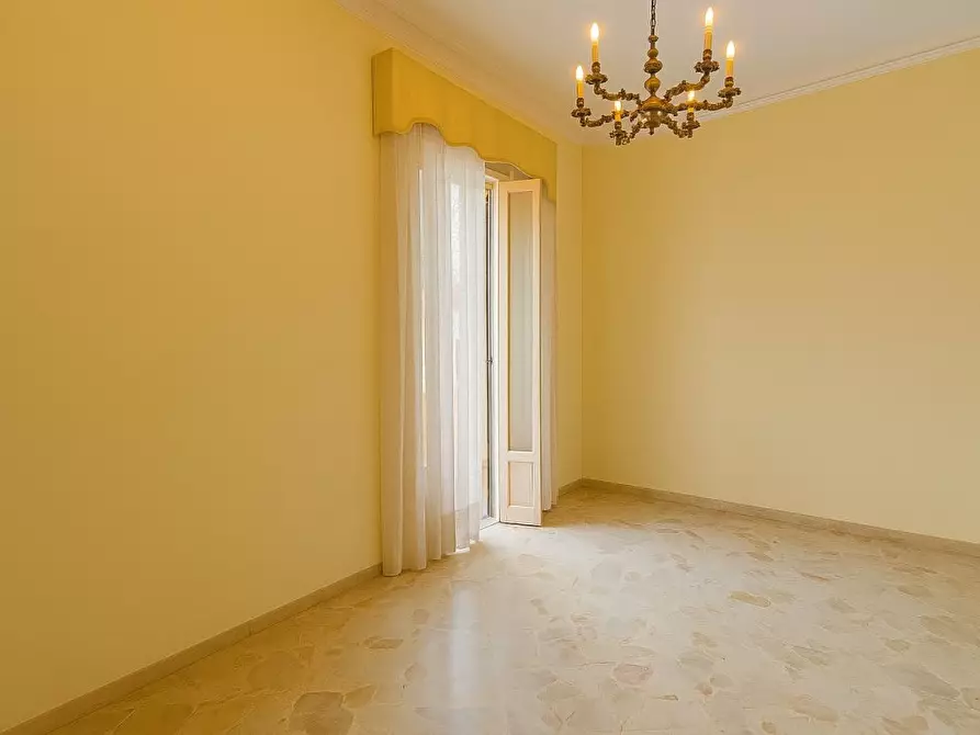 Immagine 3 di Appartamento in vendita  47 a Palermo