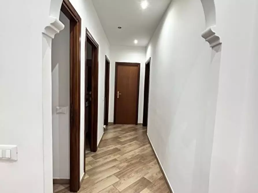 Immagine 5 di Appartamento in vendita  234 a Palermo