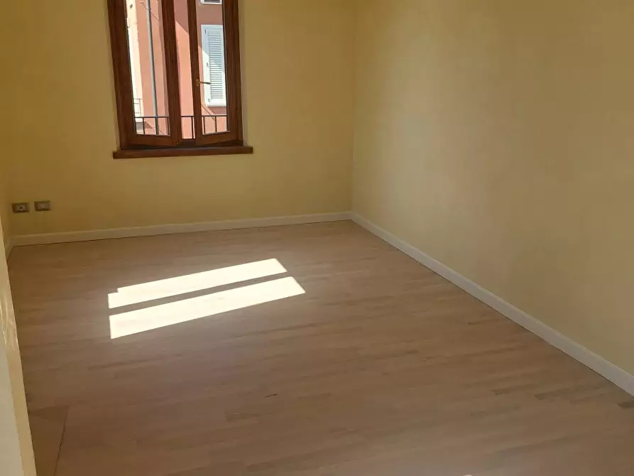 Immagine 2 di Appartamento in vendita  a Parma