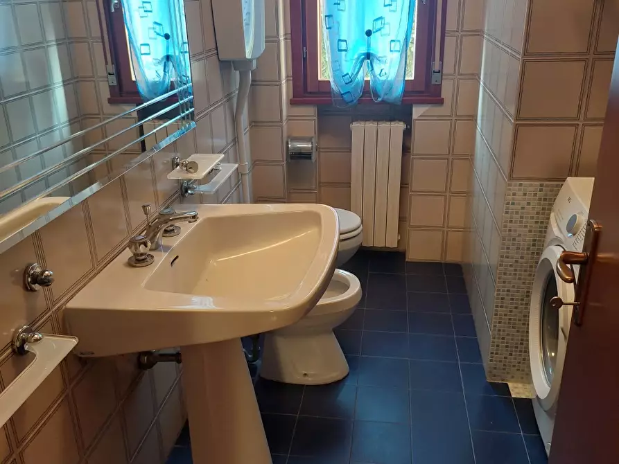 Immagine 3 di Appartamento in vendita  a Sala Baganza