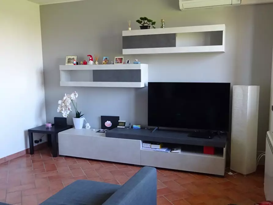 Immagine 10 di Appartamento in vendita  a Montechiarugolo