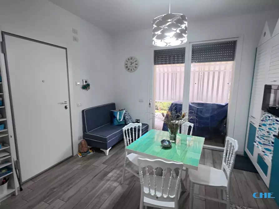 Immagine 2 di Appartamento in vendita  a Gabicce Mare